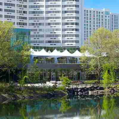 DoubleTree by Hilton Spokane-City Center Hotel Exterior