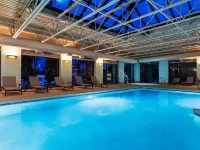 La Quinta Inn & Suites by Wyndham Madison American Center Ξενοδοχεία στην πόλη Madison