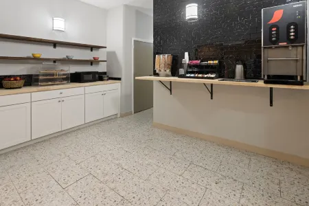 The Vibes Hotel, Trademark Collection by Wyndham