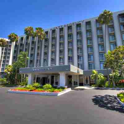 Hyatt Regency Newport Beach West Hotel Exterior