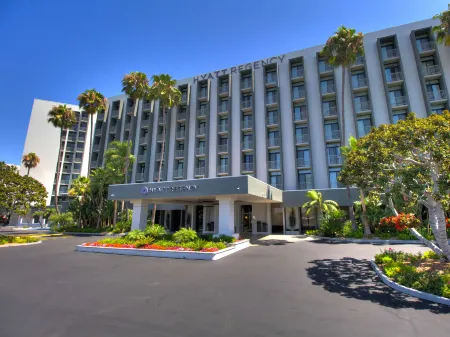 Hyatt Regency Newport Beach West Отели в г. Ньюпорт-Бич