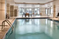 Courtyard Jersey City Newport - Pools