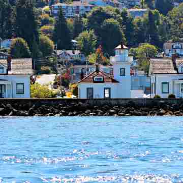 Delta Hotels Seattle Everett Hotel Exterior