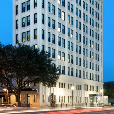 Moxy Columbia Downtown