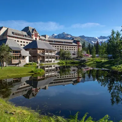 Alyeska Resort Hotels near Chair 7