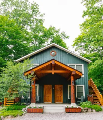 Heather Lodge