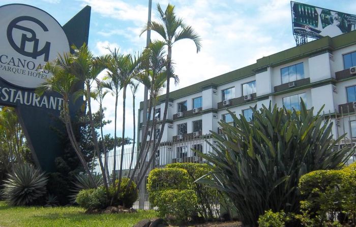 Canoas Parque Hotel