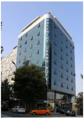 Business Grand Hotel Hotels near Luna Park