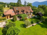 Maison d'hôtes la Bageatière - Lac d'Aiguebelette Hotels in Champagneux