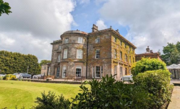 Shaw Hill Hotel Golf And Country Club - Housity