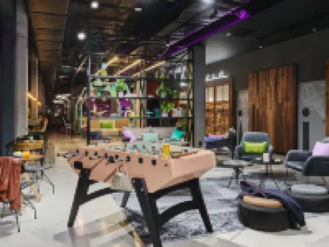 モクシー ワルシャワ シティ ワルシャワのホテル