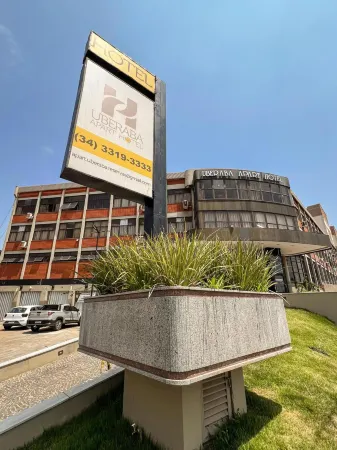 Uberaba Apart Hotel Отели в г. Убераба