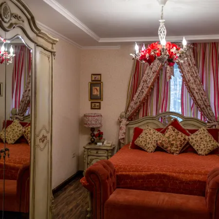 Rassl Country Home (Рассл Кантри Хоум)