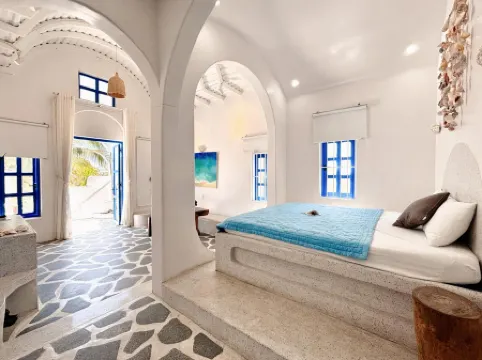 Santorini Villa Cam Ranh