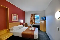 Road Lodge JNB Airport Hotels in Edenvale