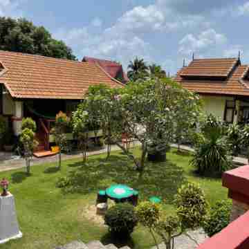 Starlight Haadrin Resort Hotel Exterior