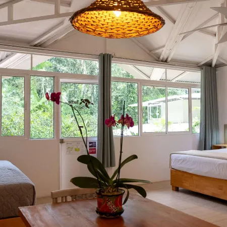 Jaguar Inn Bungalows