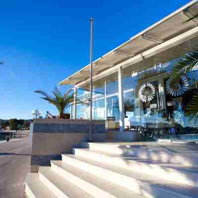Hotel Marina Hotel Exterior