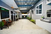 Eclipse Hostel and Bar - Nhà nghỉ