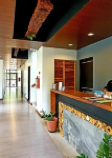 アカシア ガーデン イン