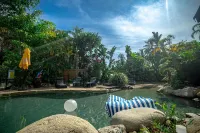 Coral Beach Lodge Hotel a Mossman
