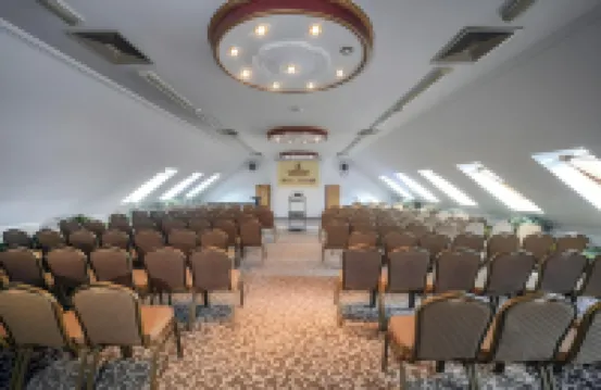 Hotel Korona Wellness, Rendezvény és Borszálloda