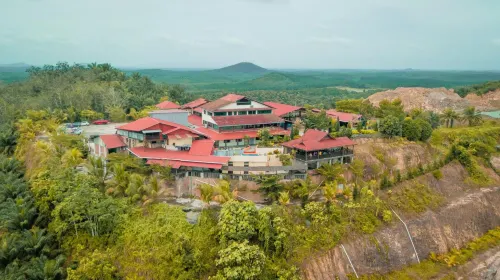 Labis Sunrise Farm Stay