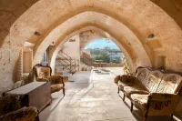 Carna Cave Hotel Cappadocia Only Adult - Parvekkeita
