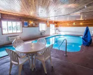 Sleep Inn & Suites Hays I-70 - Pools