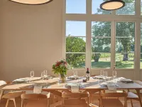 Château Bonalgue - Pomerol Hotels in Libourne