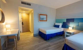 THE WAVE HOTEL CONDADO by IHG