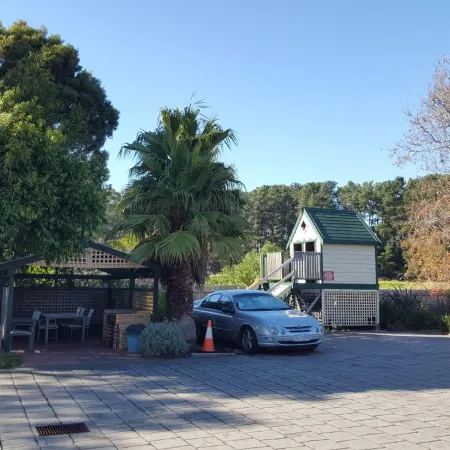 The Balnarring Motel