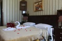 Bella View Art Boutique Hotel - bar