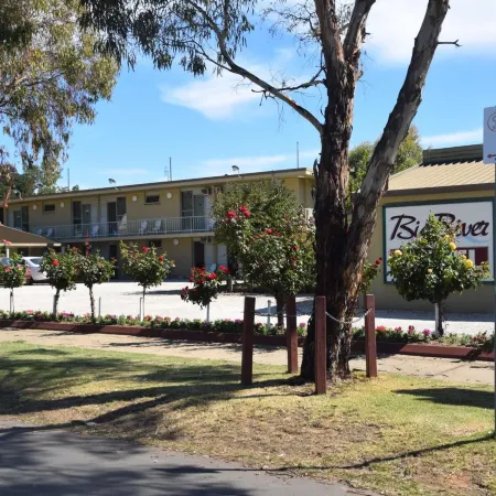 Big River Motel