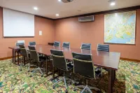 Days Hotel by Wyndham North Bergen /NYC Area Hotels in Weehawken