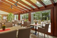 Hotel Sauerlacher Post - sarapan