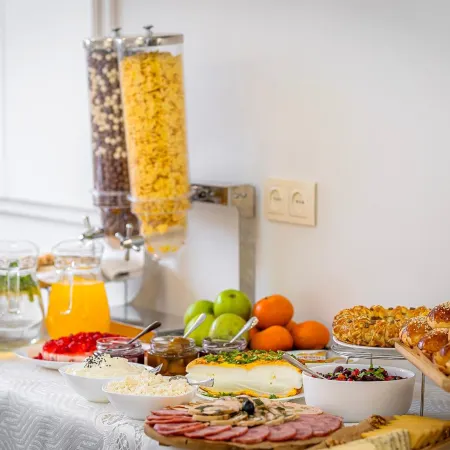 Taniqinn Dilijan Hotel