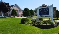 Hollow Inn and Motel - Wi-Fi