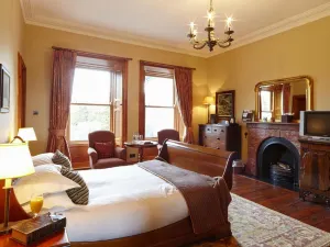 Mount Falcon Estate
