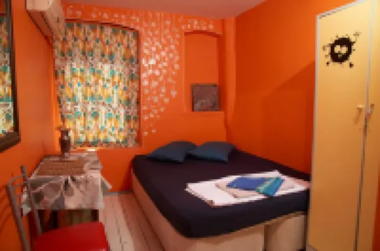 Chillout Lya Hostel & Lounge