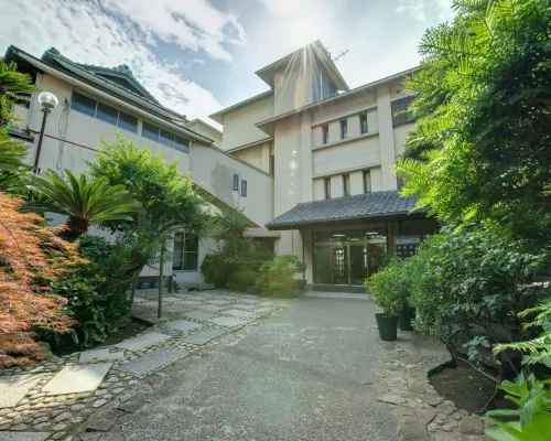 Iwamotoro Hoteles cerca de Isla de Enoshima