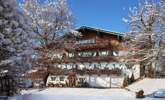Landsitz Römerhof - Hotel Apartments