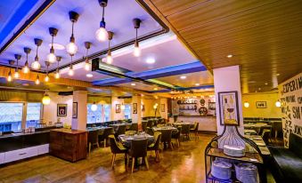 Udaan Woodberry Hotel & Spa