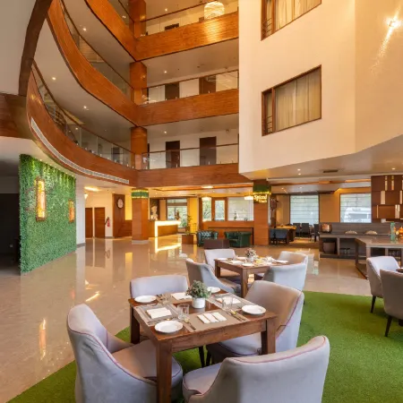 Coral Resort and Spa Centrally Heated Mountain Side Resort Manali