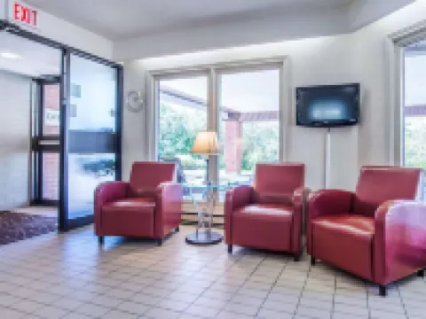 Rodeway Inn Hotels in Saint John County