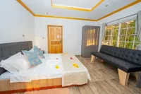 Paradise Breeze Apartment Hotels in Grand Anse Mahe