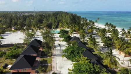 VRclub Paje Palms Beach Resort Отели в г. Paje