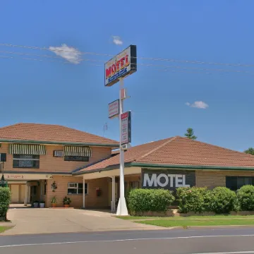 Golden Harvest Motor Inn