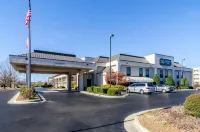 Quality Inn Hotels in Lumberton