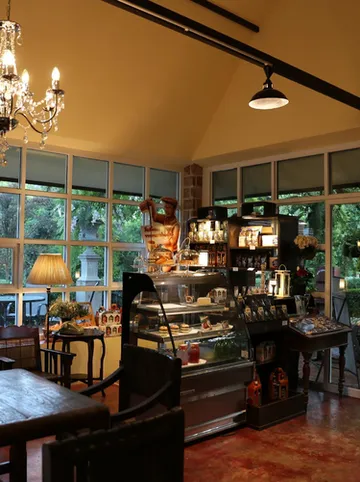 รูปภาพของท่าช้างวินเทจ